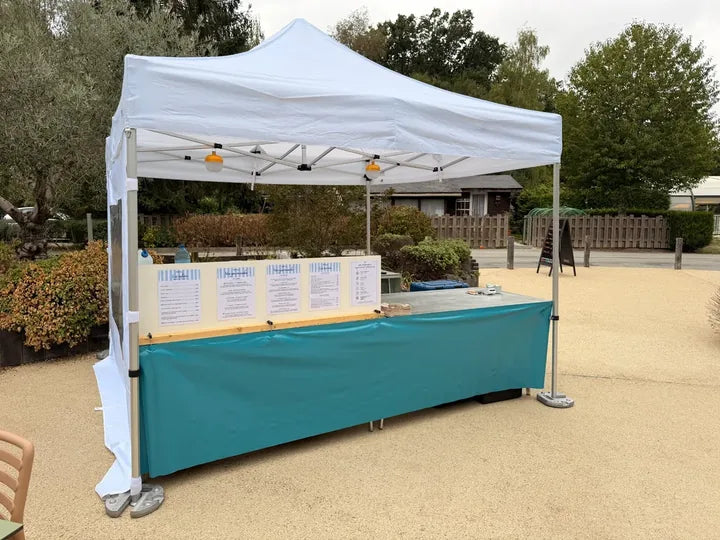 Stand événementiel de La Crêpe d’Escampette installé en Bretagne